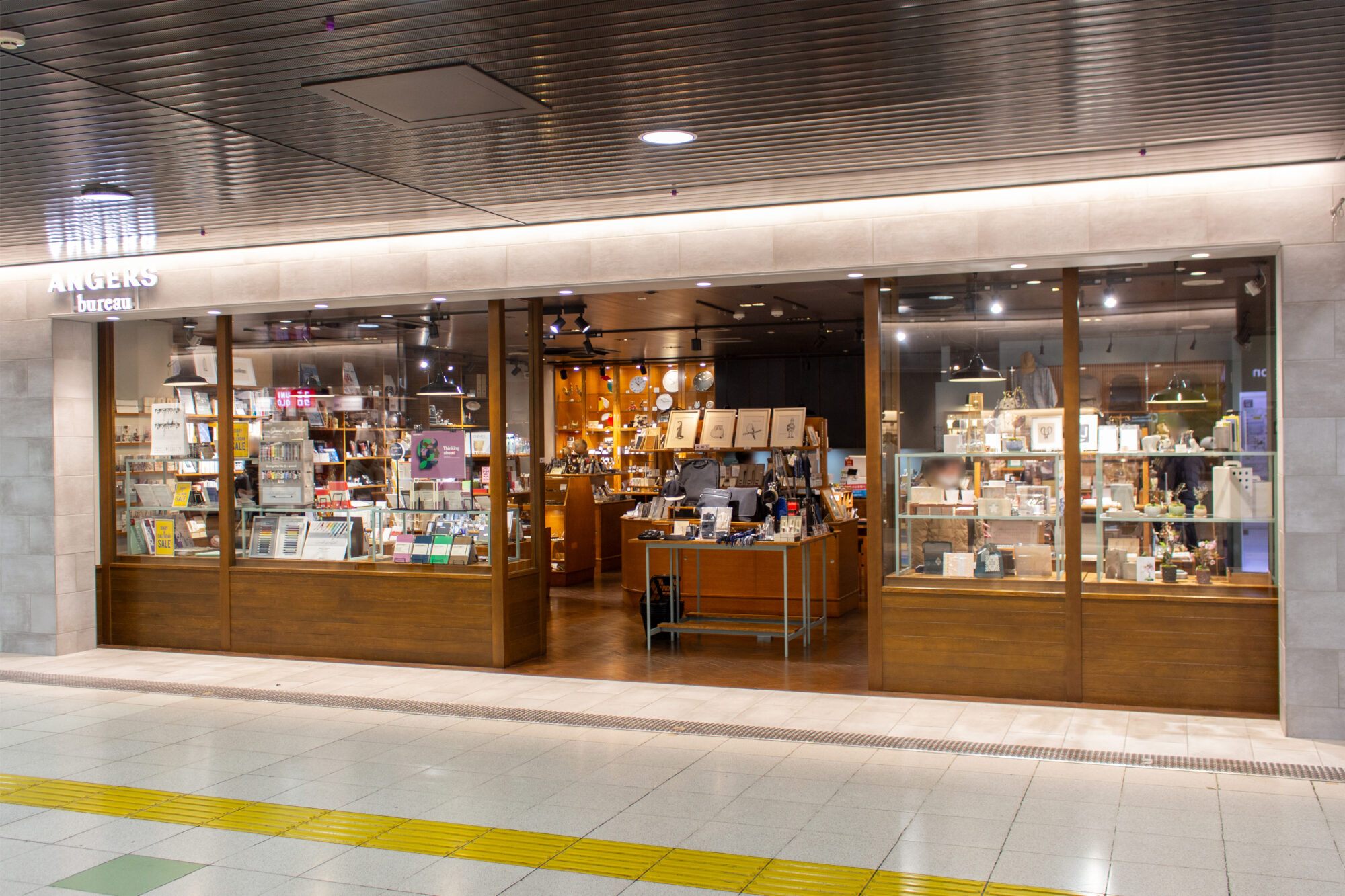 ANGERS bureau エキュート上野店 | 京都・河原町にある雑貨店 アンジェ